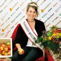 2001 Claudia Oetli